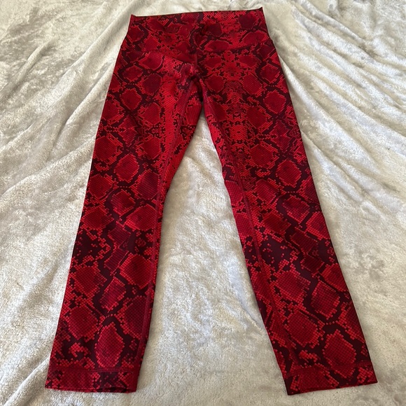 Lululemon Athletica Red Snake Print Leggings - Picture 1 of 6